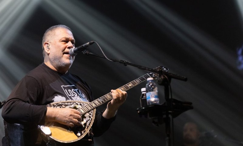 חידוש מופת: "אפר ואבק" של יהודה פוליקר זוכה לחיים חדשים