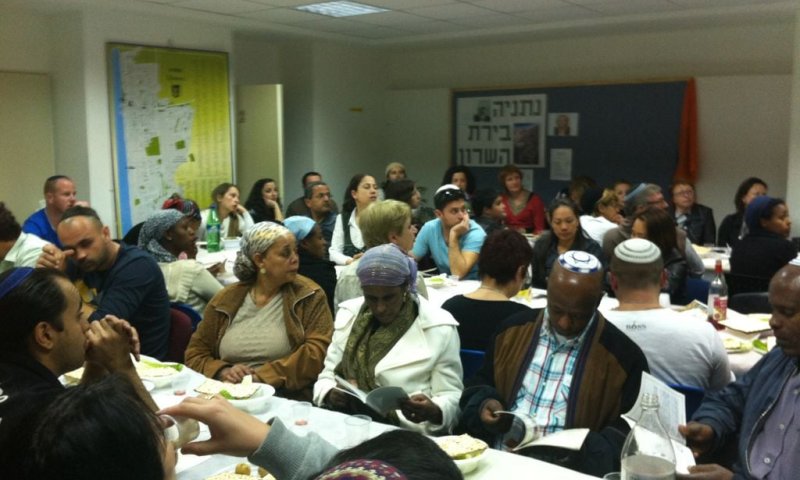 הקלה למתגיירים בדרום: נפתחה כיתת גיור בערד