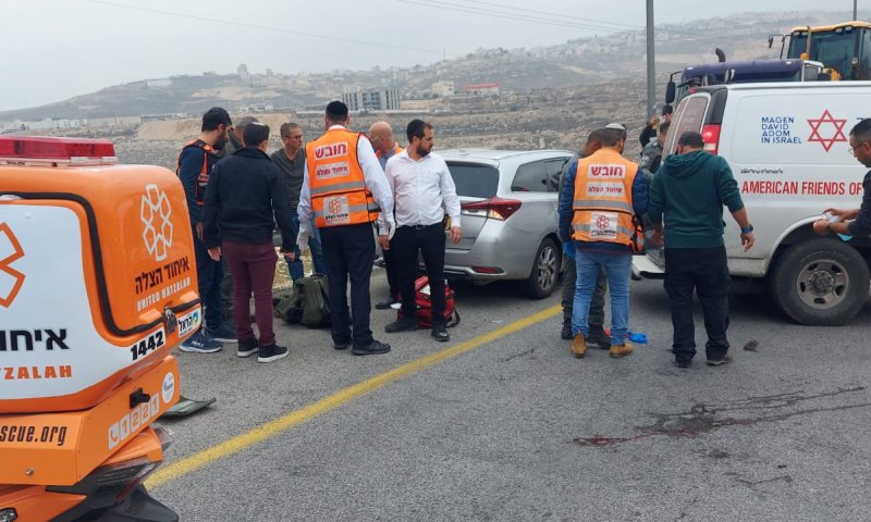 פיגוע דריסה בצומת כוכב יעקב; בת 20 נפצעה קשה