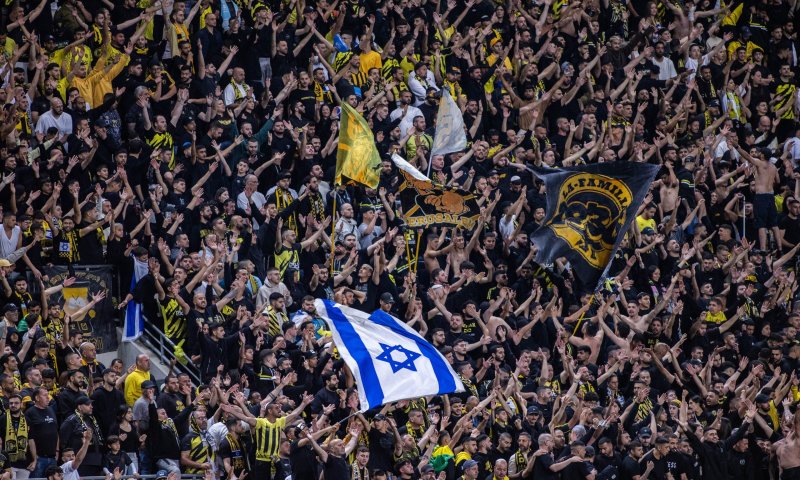 אחרי התצוגה בגביע: בית"ר ירושלים הפסידה מול עשרה שחקנים