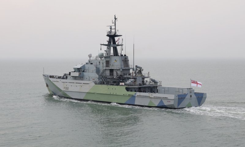 דיווח: ספינה בריטית הותקפה סמוך לתימן