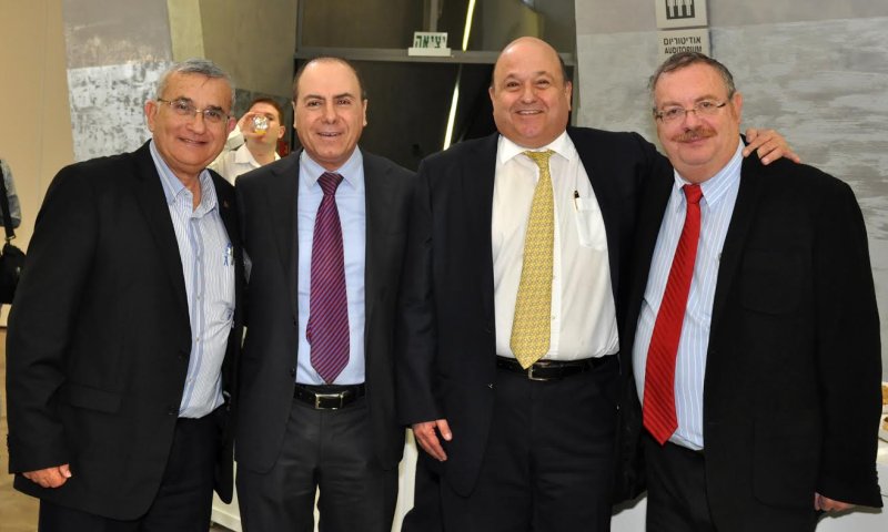 השר סילבן שלום רומז על כוונתו להתמודד לנשיאות