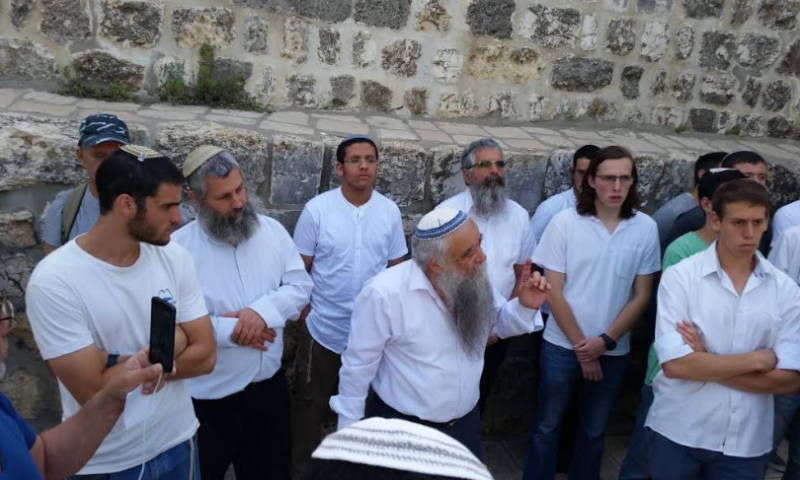 אחרי שנים: ראשי ישיבת ההסדר עלו להר הבית