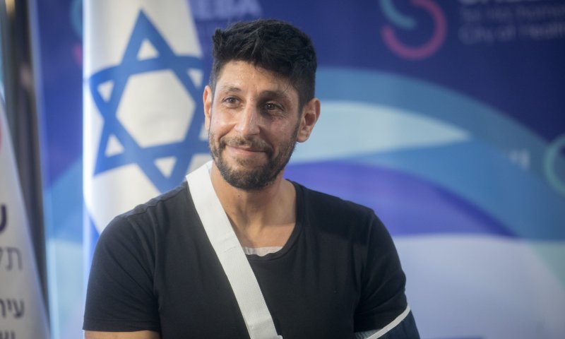 עידן עמדי חושף את שמות השירים באלבום החדש