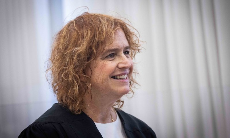 דיון: האם פעיל הליכוד יורחק מהתובעת במשפט נתניהו?