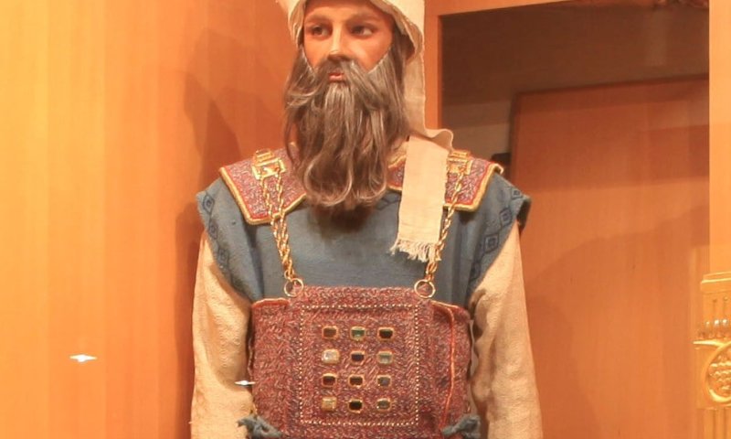 פרשת תצוה &ndash; מה צריך כדי שתשרה השכינה בישראל?