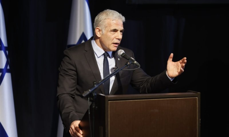 לפיד שוב תוקף את הציונות הדתית: "גזענות בוטה"