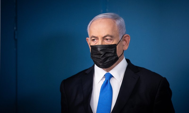 נתניהו וריבלין: "מתפללים"; לפיד: "לילה קשה ועצוב"