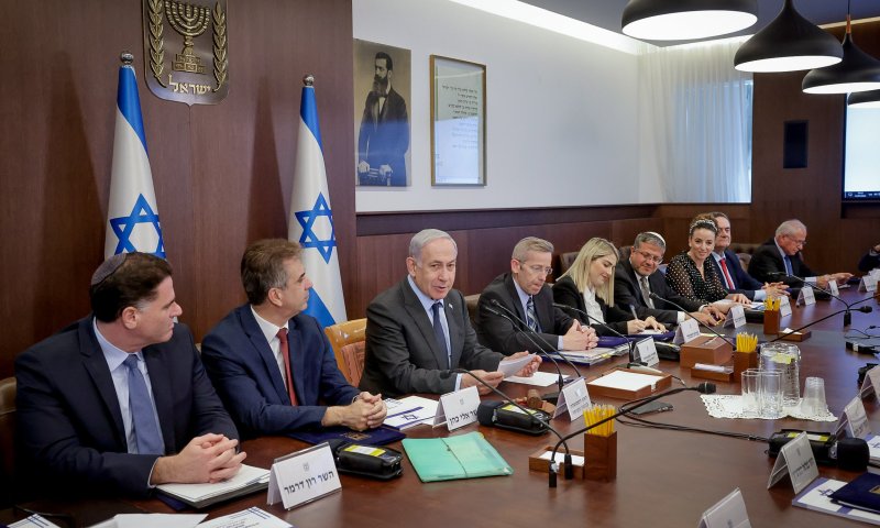 אין פתרון: ישיבת הממשלה על חוק הגיוס בוטלה סופית