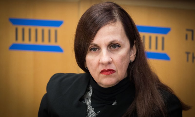 אדלשטיין עם שקד: הכנסת מחויבת לשרים ולא לפקידים