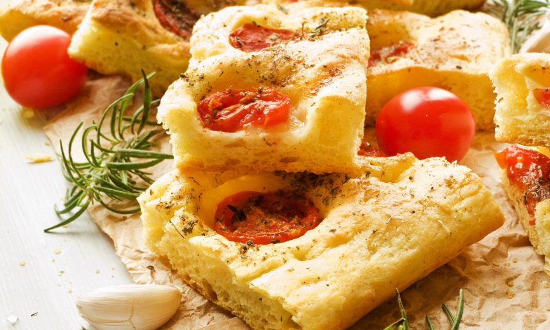 בול לצאת הצום: מתכון לפוקצ'ה מ-5 מרכיבים