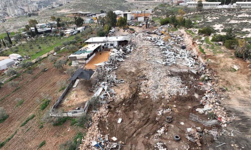 בגודל 10 דונם: נהרסה בנייה בלתי חוקית פלסטינית במצודת אדומים