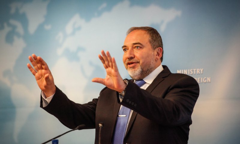 אבי בניהו בחמש עצות לשר הבטחון החדש