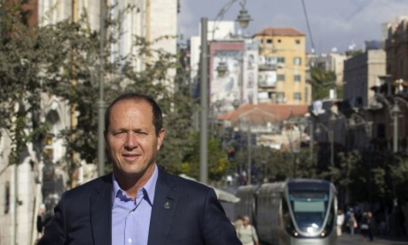 הסערה הבאה? ראש העיר לא ישתתף במצעד הגאווה