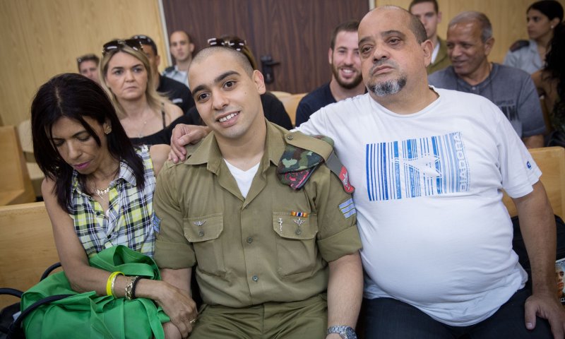 "מעריך שבית הדין ישחרר היום את אלאור אזריה"