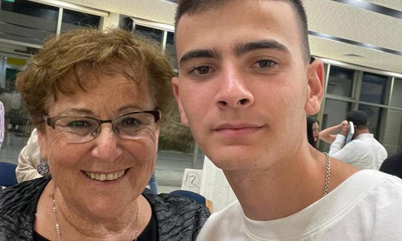 המנטליסט הצעיר ביותר בישראל בדרך לאמריקה