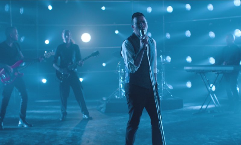 הזמן שלו: יעקב שוואקי בקליפ בינלאומי חדש&bull;צפו