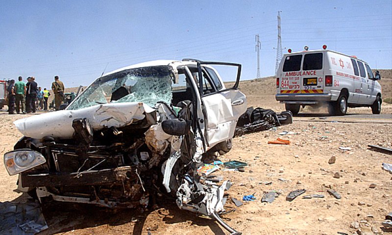 טרגדיה בכביש 1: בת 70 נהרגה בתאונה