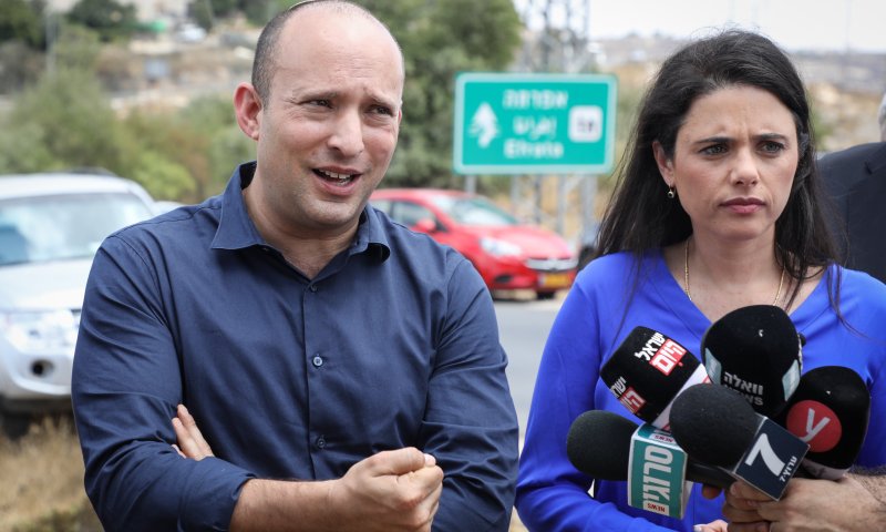 בכירים בימינה מאיימים: הצעה משופרת או אופוזיציה