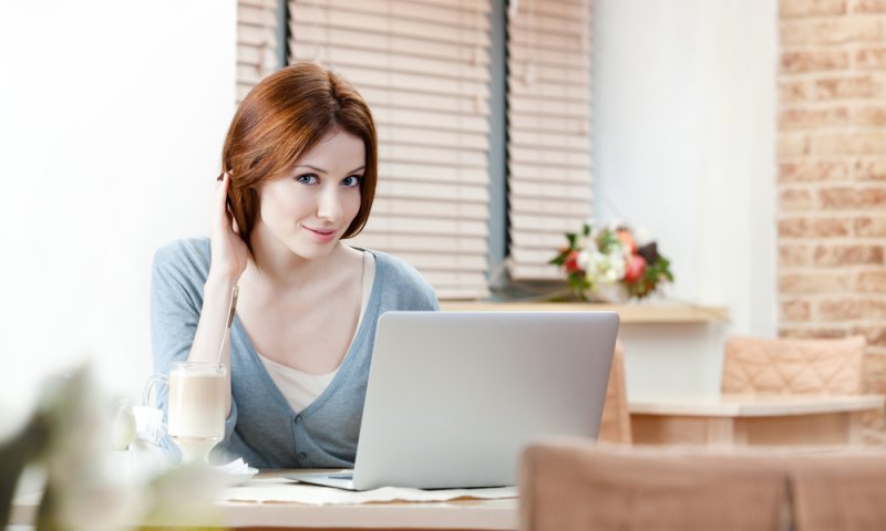 חותם: "הקפאת ביציות לעובדות &ndash; פגישה קשה במעמד האישה"