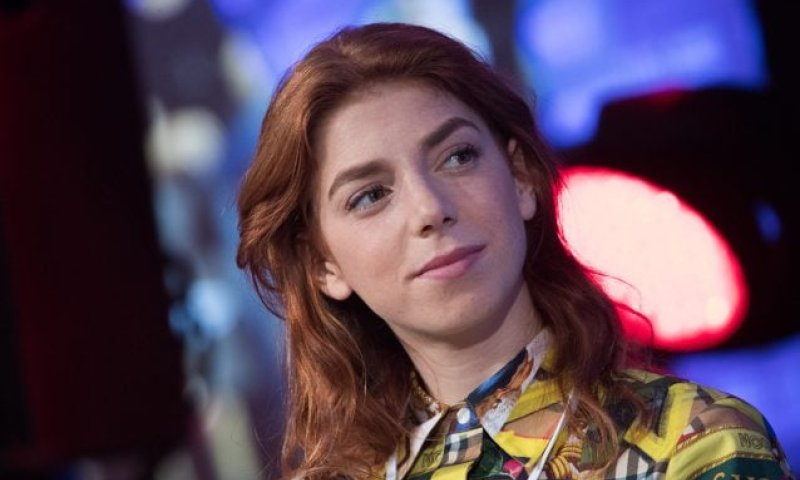 מה מאיה ורטהיימר עושה באיחוד האמירויות?