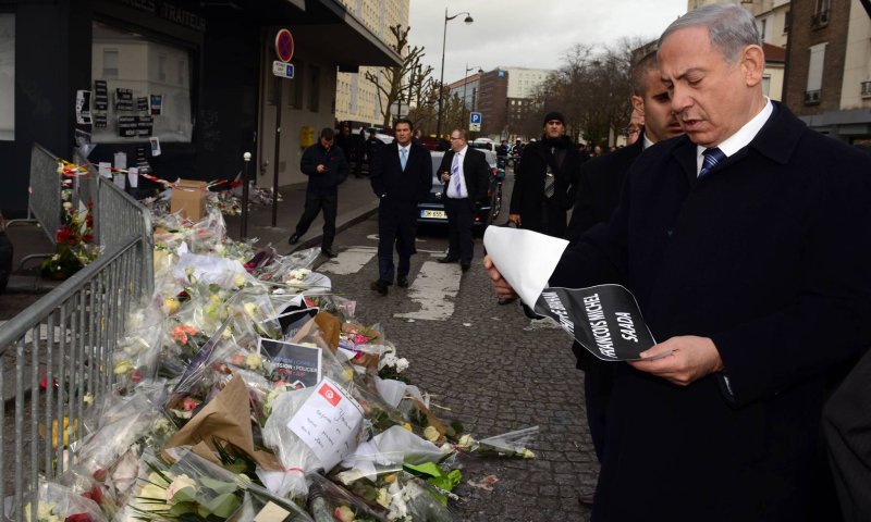 נתניהו במכולת: מצפה מהמנהיגים להלחם בטרור
