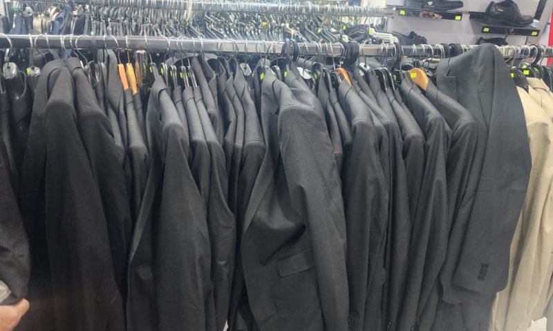 פשע אופנה: בגדי יוקרה גנובים נתפסו בחנות באלעד