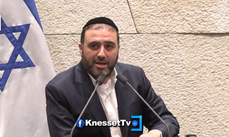 ביום השנה: הח"כ הקריא את התפילה של הרבי מליז'נסק
