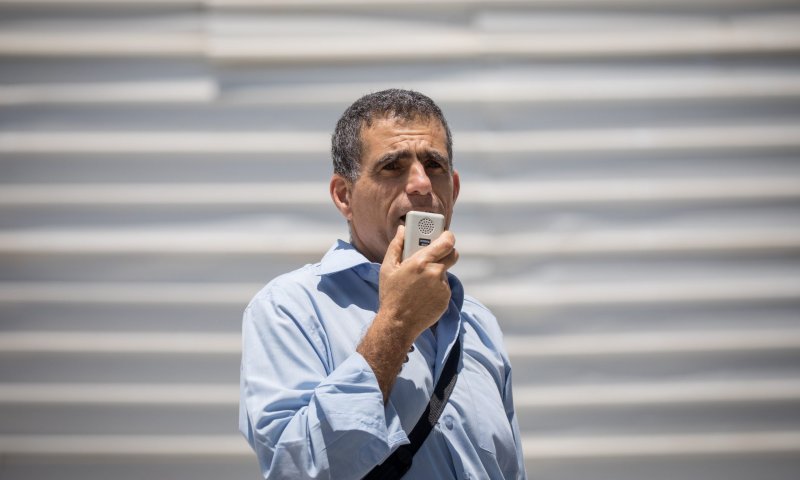 השותף החדש של בנט קורא לחקור רבנים: "הסתה"