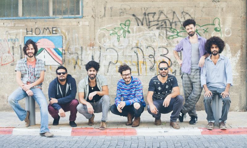 הניגון שלהם: רבע לאפריקה בראיון מיוחד לסרוגים