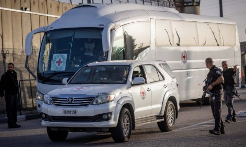 המל"ל חשף: החמאס מחליט לאן יגורשו המחבלים המשוחררים