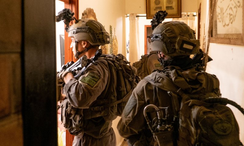 כוחות הביטחון עצרו הלילה 15 פעילי טרור ביו"ש