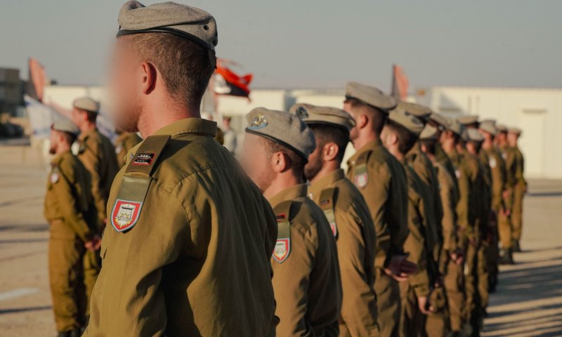 צפו בתמונות: סיום טקס קורס קצינים בזרוע היבשה