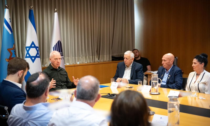 גלנט: "ניצול בתי העלמין למחאה &ndash; חילול הקודש"