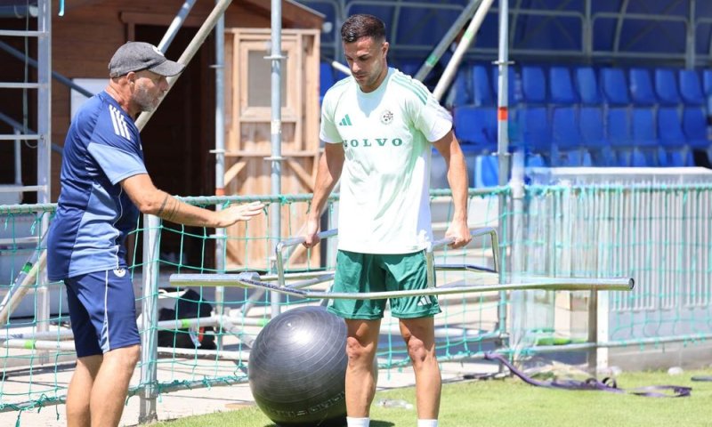 מרשים: דין דוד בלט בבכורה מול מועדון הפאר האנגלי