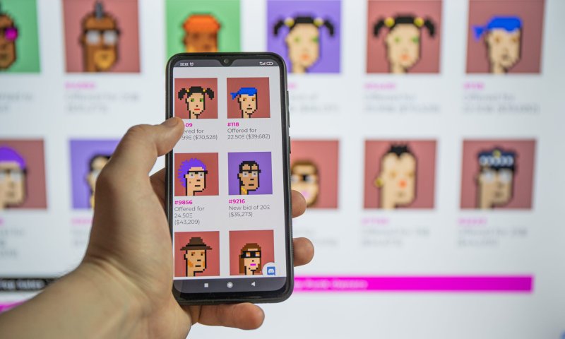 תושב אשדוד נעצר בחשד להונאה על רקע סחר ב-NFT