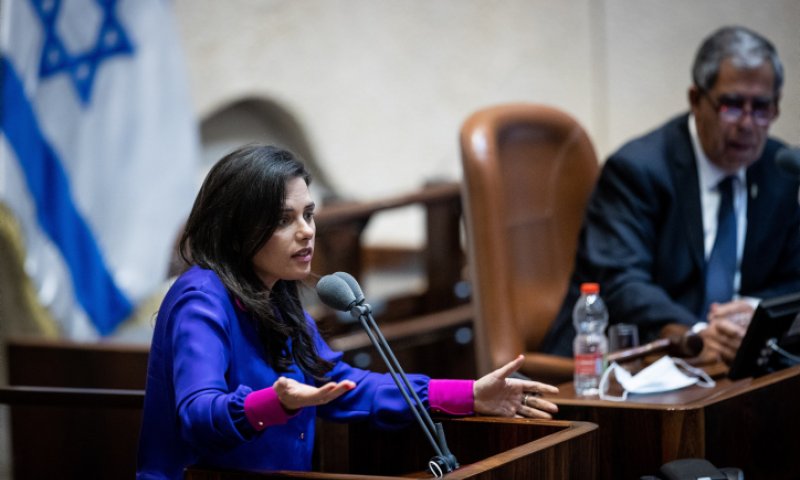 שקד: "כפי שהתחייבתי; מענה ראוי למשפחות"