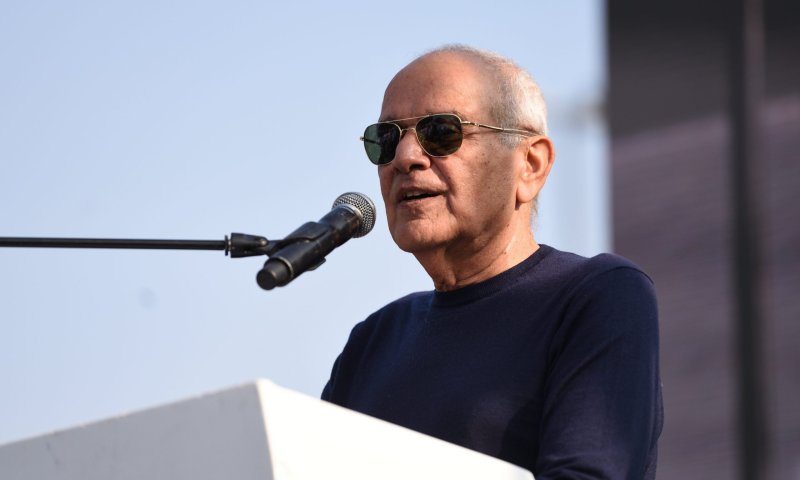 בליכוד זועמים על דן חלוץ: פנסיונר, אנרכיסט שנכנע לאויב