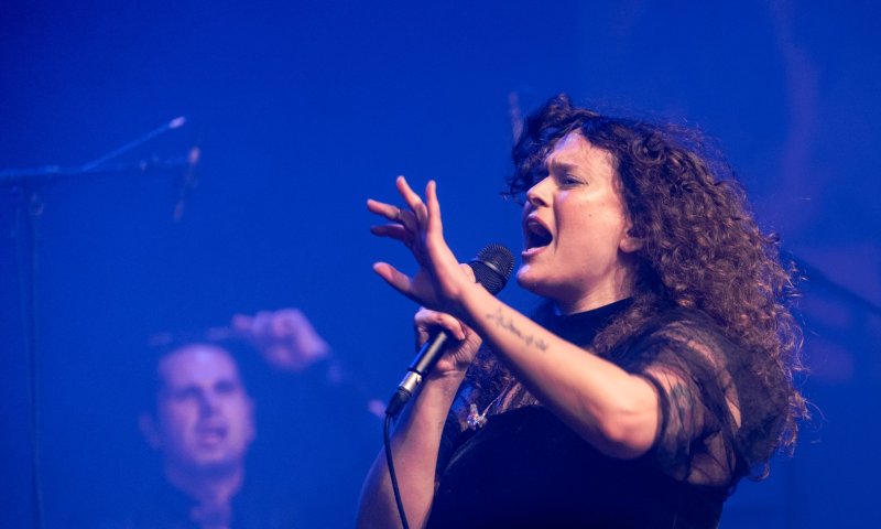 על מחנכים לחשוף תלמידי תיכון "לתרבות הכללית"