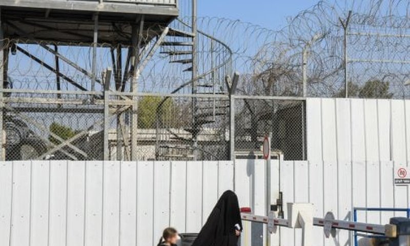 לאחר שאסיר שרף מזרון: שני פצועים פונו מכלא ניצן