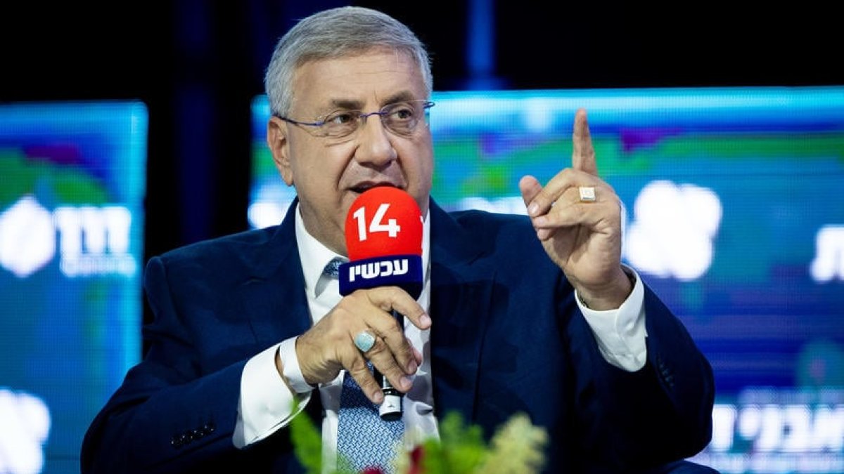 יעקב ברדוגו משתולל: 