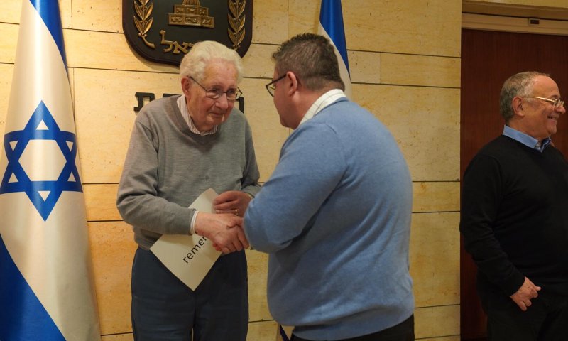 החלום של ניצול השואה בן ה-93: לבקר בכנסת