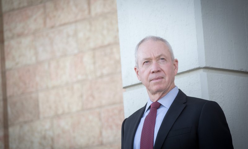 הפרס של נתניהו לגלנט: ממונה לשר הקליטה