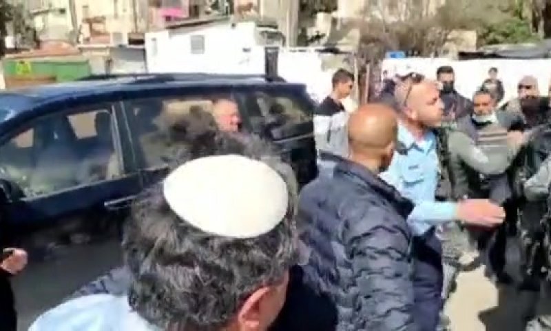 שוטר לבן גביר: תתלונן במשטרה, אתה עוד אזרח