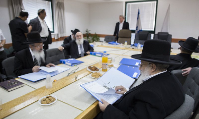 משהו ישן ימשיך: למרות הבחירות, לא צפויים שינויים במועצת הרבנות הראשית