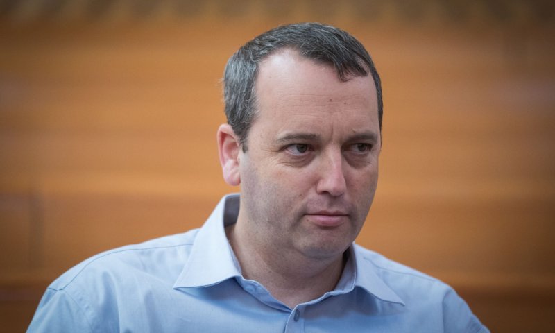 גלעד קריב ליועמ"ש: בדוק את הדיווח על גריסת המסמכים