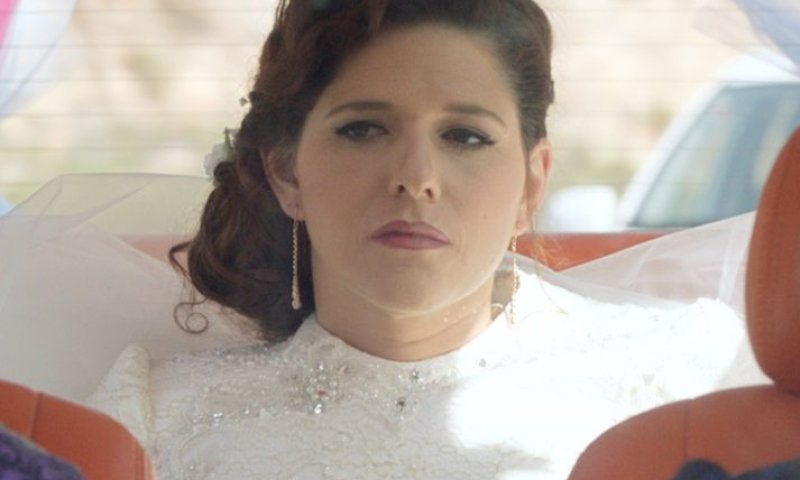 הכוונה טובה, אבל עדיף לדבר עם רווקים, ולא עליהם