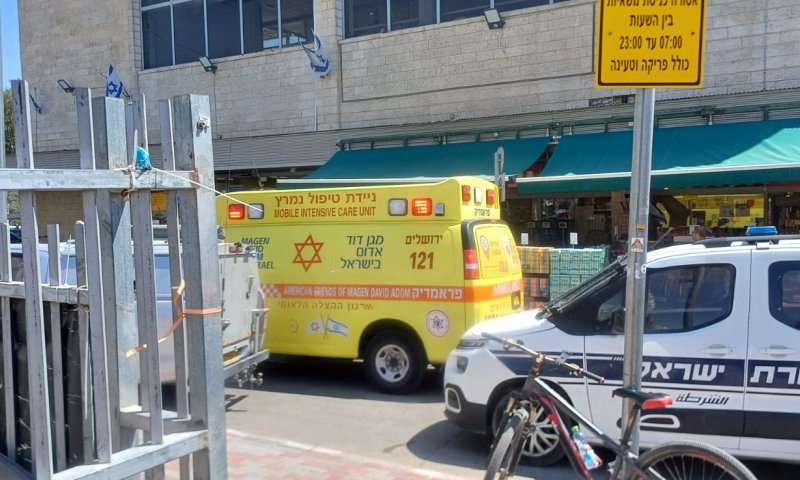 פיגוע ירי בגוש עציון: גבר בן 20 נורה למוות