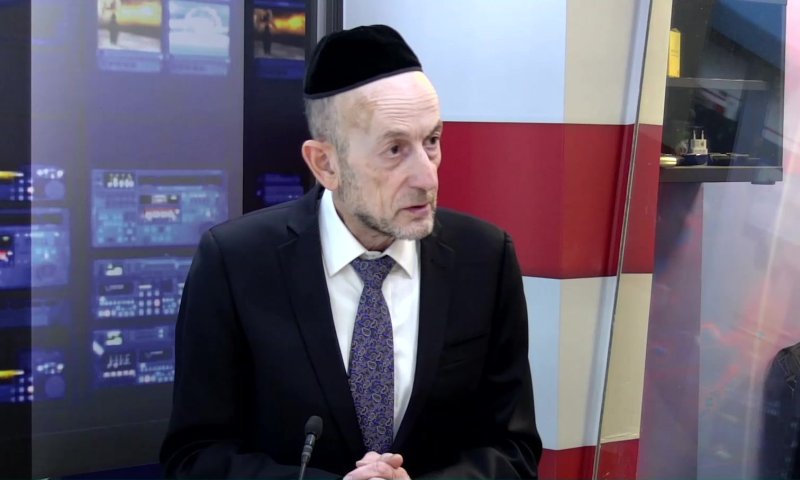 מקלב עורר סערה: "לא סוגר בפני כחול לבן את הדלת"