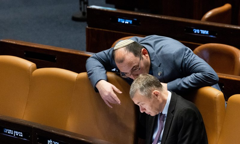 דיווח: רוטמן הגיע לבית הנשיא לדון על פשרה